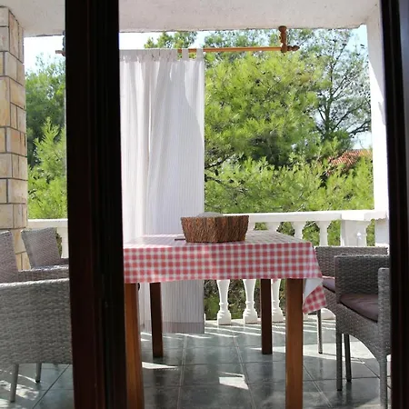 J&z Apartment Vir